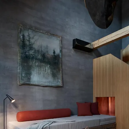 The Emerald Apartment Prague