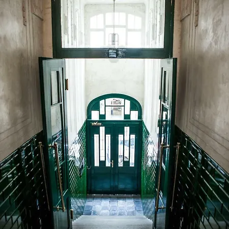 The Emerald * Prague