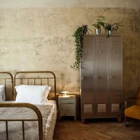 The Emerald Apartment Prague