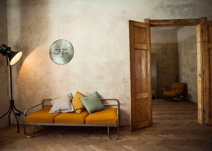 ذا إيميرالد